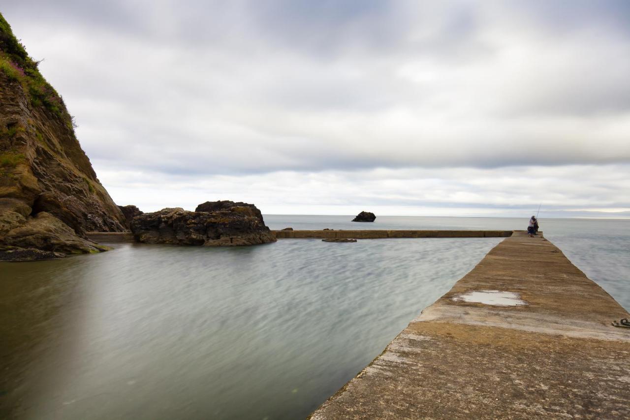 Millendreath Beach Resort Looe Kültér fotó