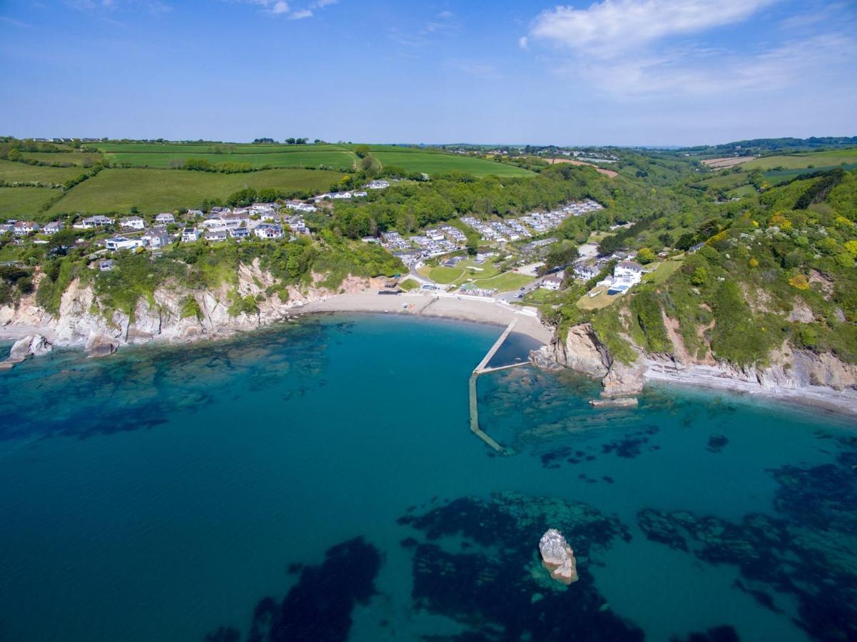 Millendreath Beach Resort Looe Kültér fotó